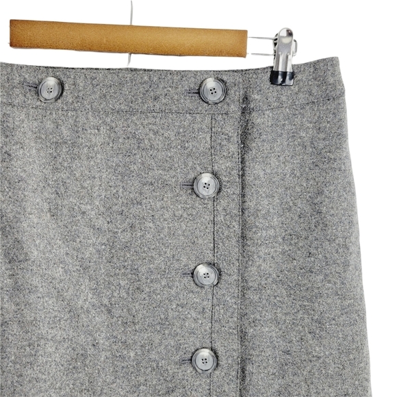 Ann Taylor loft Gray wool blend wrapskirt size 8 - Picture 5 of 11